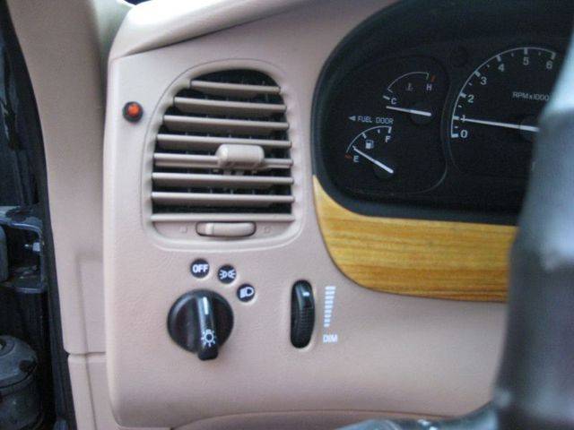 Ford Explorer 1998 photo 4