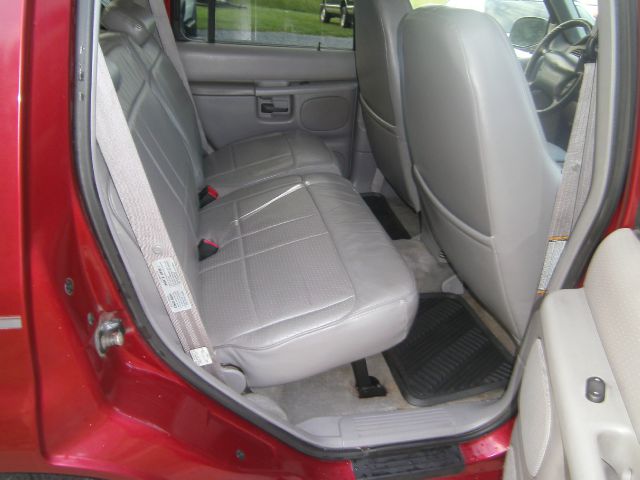 Ford Explorer 1998 photo 6