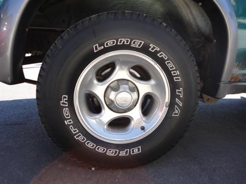 Ford Explorer 1998 photo 5