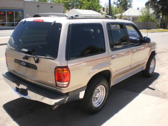 Ford Explorer 1998 photo 10