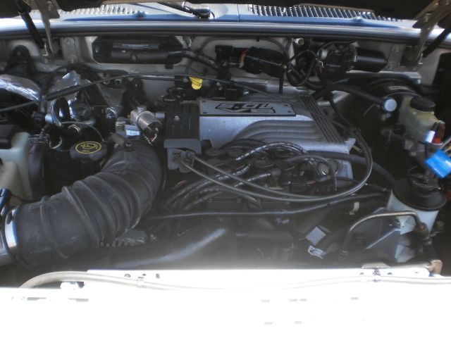 Ford Explorer 1998 photo 12
