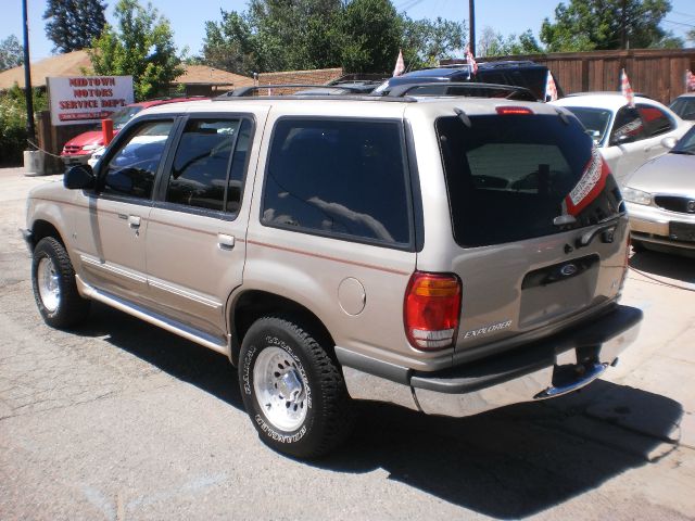 Ford Explorer 1998 photo 6