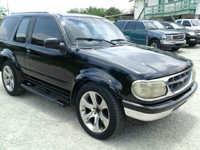 Ford Explorer 1998 photo 2