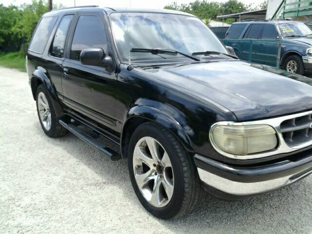 Ford Explorer 1998 photo 3