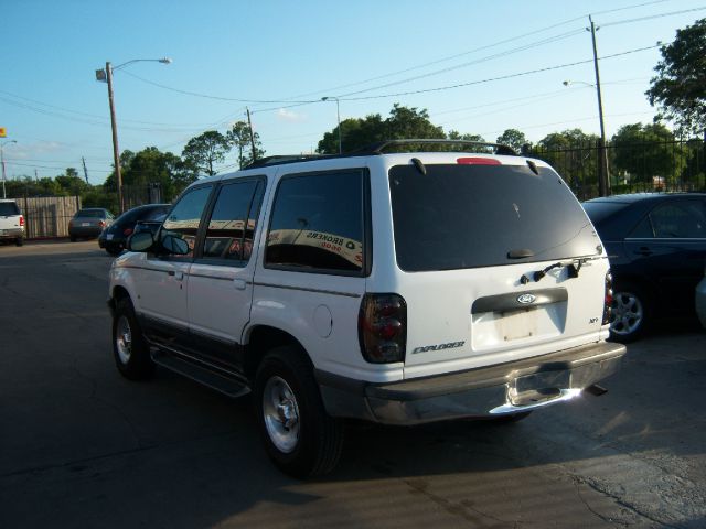 Ford Explorer 1998 photo 1