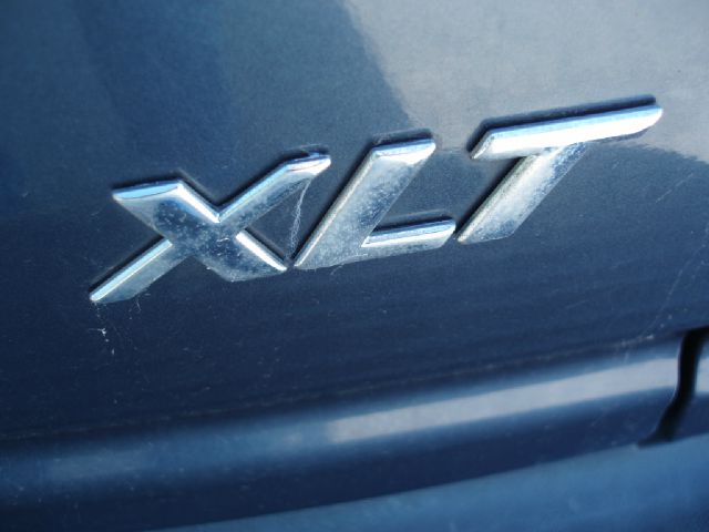 Ford Explorer 1998 photo 14