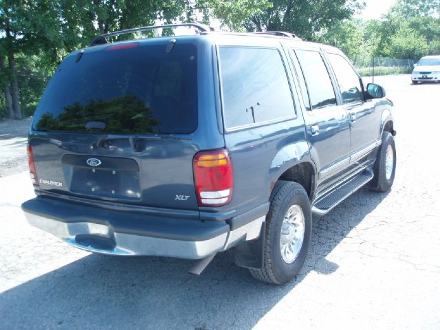 Ford Explorer 1998 photo 4