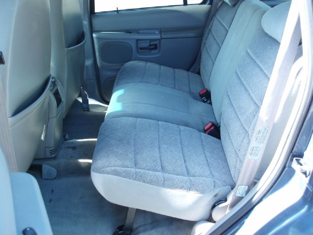 Ford Explorer 1998 photo 6