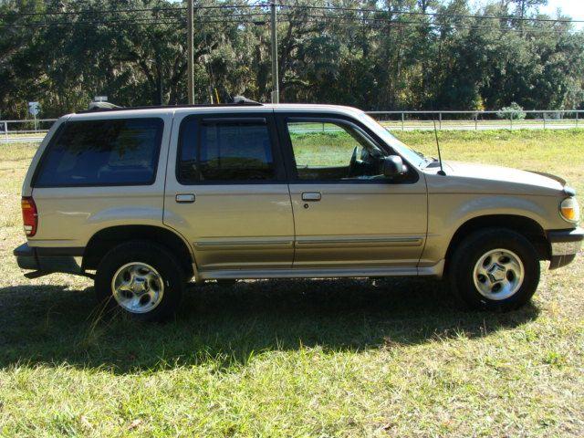 Ford Explorer 1998 photo 2