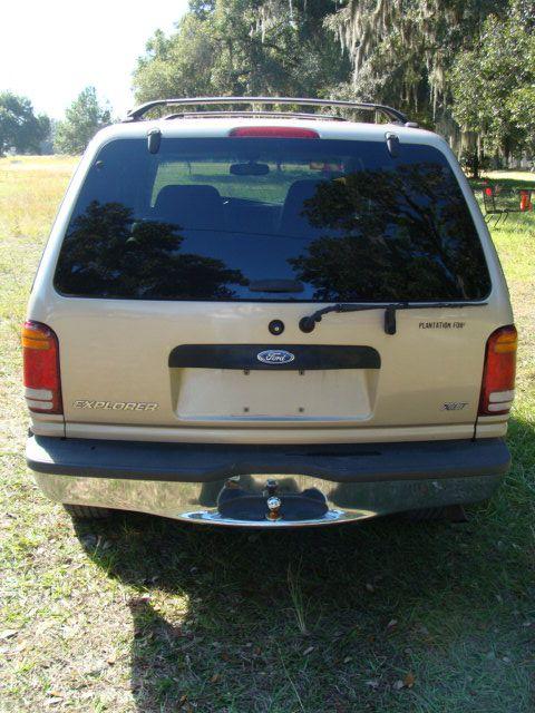 Ford Explorer 1998 photo 3