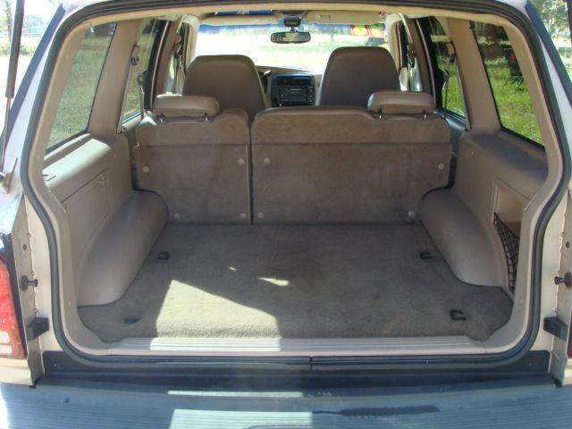 Ford Explorer 1998 photo 4