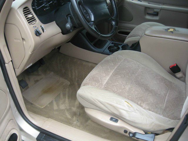 Ford Explorer 1998 photo 10