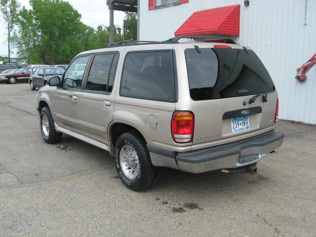Ford Explorer 1998 photo 13