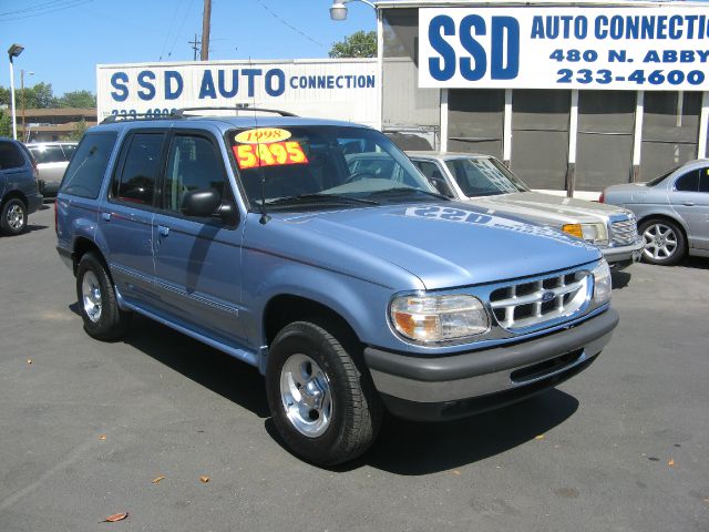 Ford Explorer 1998 photo 2