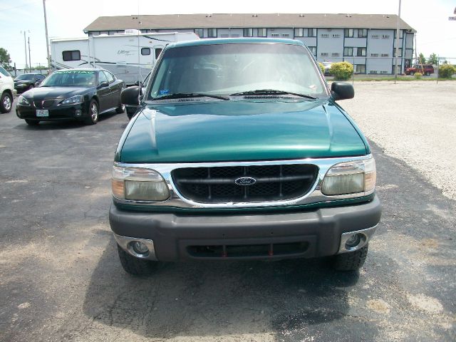 Ford Explorer 1999 photo 2