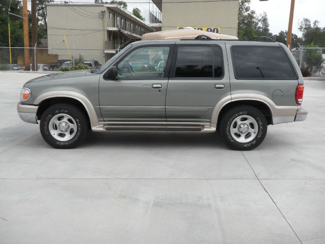 Ford Explorer 1999 photo 4