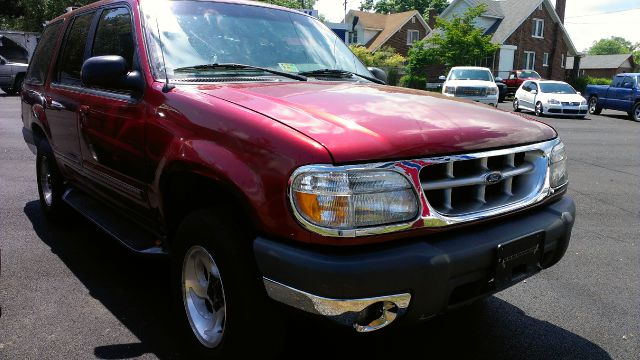 Ford Explorer 1999 photo 4