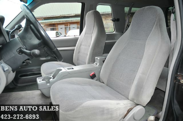 Ford Explorer Extended Cab V8 LT W/1lt SUV