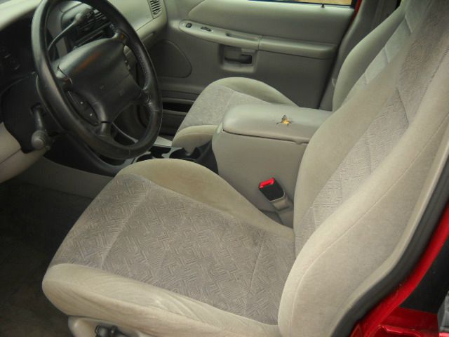 Ford Explorer 1999 photo 10