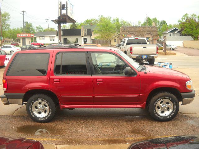 Ford Explorer 1999 photo 15