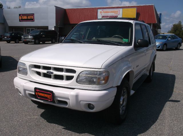 Ford Explorer 1999 photo 4