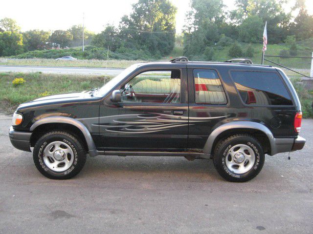Ford Explorer 1999 photo 1