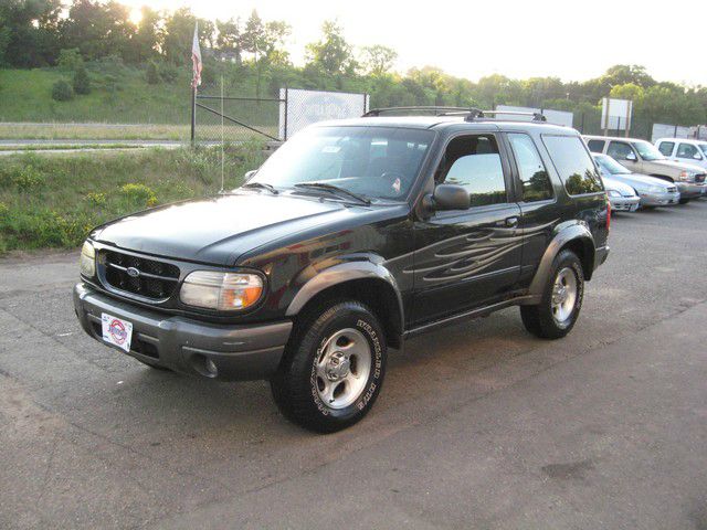 Ford Explorer 1999 photo 2