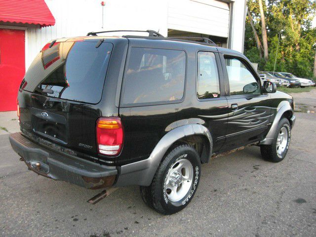 Ford Explorer 1999 photo 4