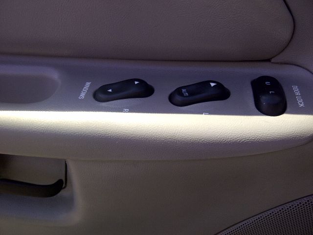 Ford Explorer Extended Cab V8 LT W/1lt SUV