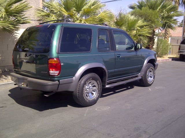 Ford Explorer 1999 photo 2
