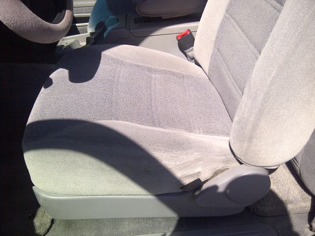 Ford Explorer 1999 photo 4