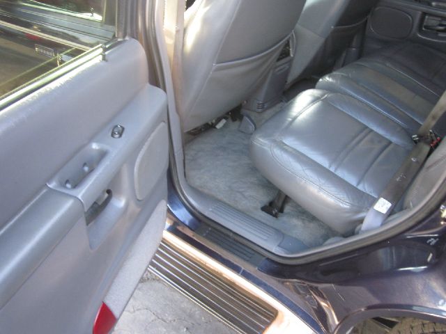 Ford Explorer 1999 photo 13