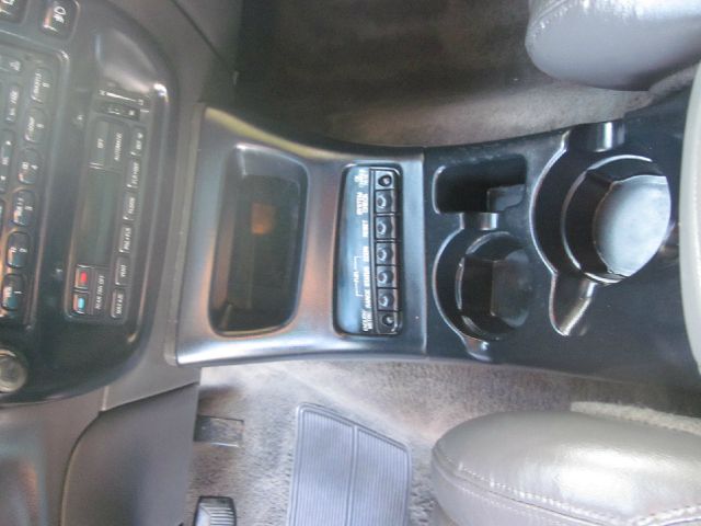 Ford Explorer 1999 photo 17