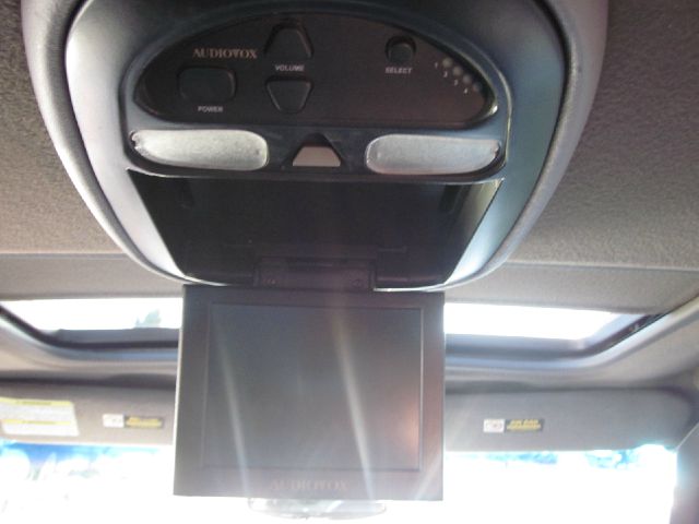 Ford Explorer 1999 photo 18