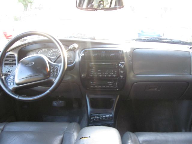 Ford Explorer 1999 photo 8