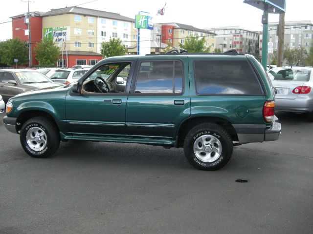 Ford Explorer 1999 photo 7