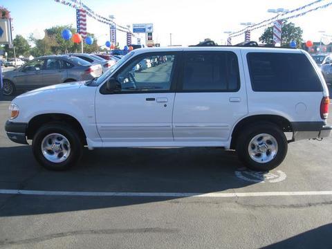 Ford Explorer 1999 photo 1