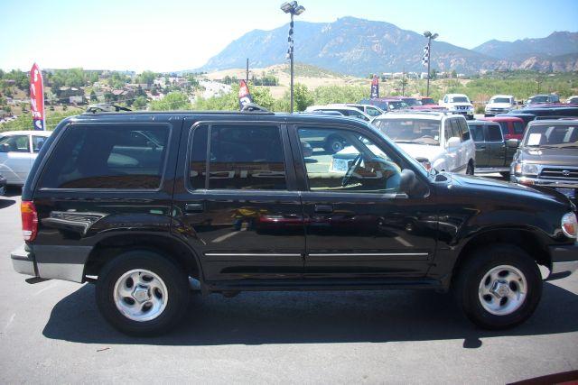 Ford Explorer 1999 photo 3