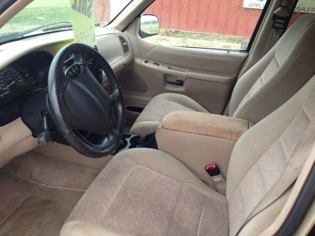 Ford Explorer 1999 photo 5