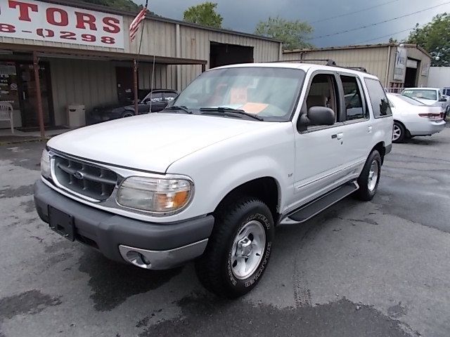 Ford Explorer 1999 photo 1