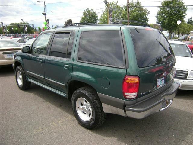 Ford Explorer 1999 photo 2