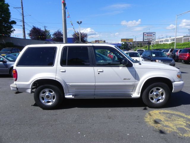 Ford Explorer 1999 photo 5