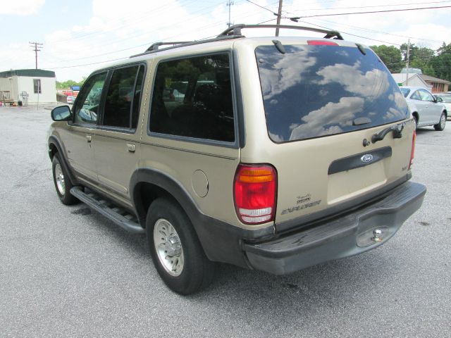 Ford Explorer 1999 photo 1