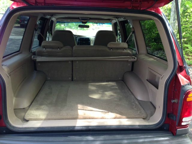 Ford Explorer 2000 photo 4