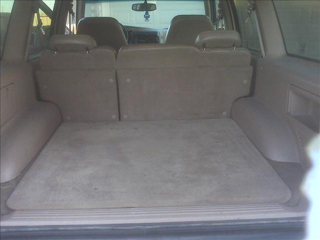 Ford Explorer 2000 photo 5