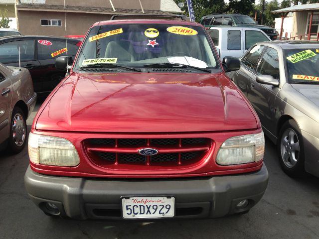 Ford Explorer 2000 photo 15