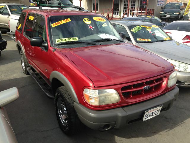 Ford Explorer 2000 photo 17