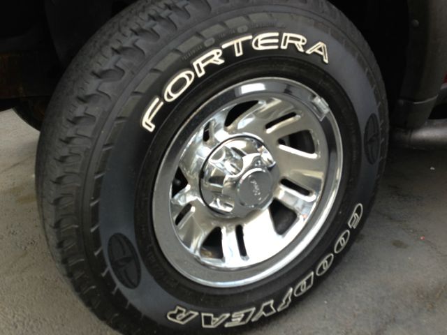 Ford Explorer 2000 photo 5