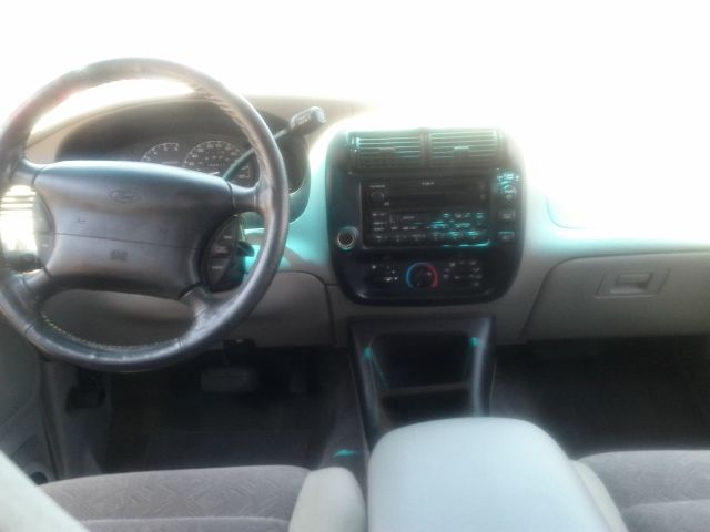 Ford Explorer SL 4x4 Regular Cab SUV