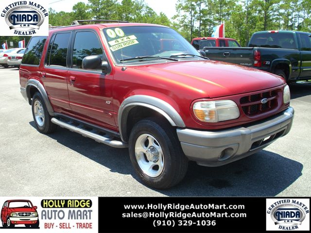 Ford Explorer 2000 photo 4